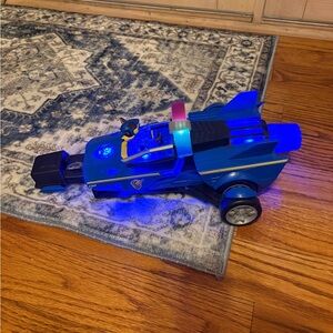Paw Patrol Mighty Movie ChaseTransforming vehicle with lights and sound